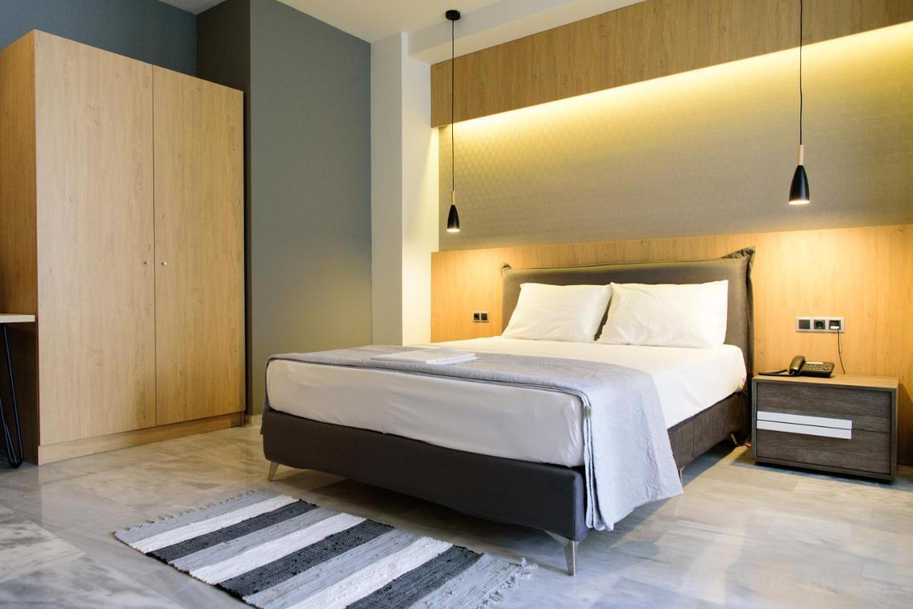 Eva Apartments Piraeus Bagian luar foto