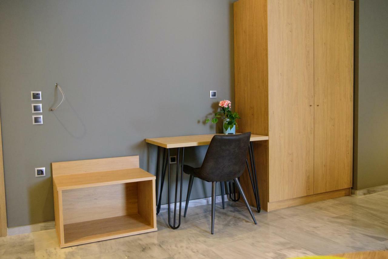 Eva Apartments Piraeus Bagian luar foto
