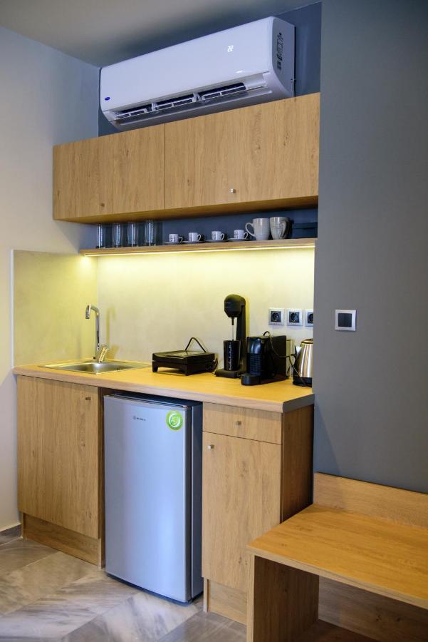 Eva Apartments Piraeus Bagian luar foto